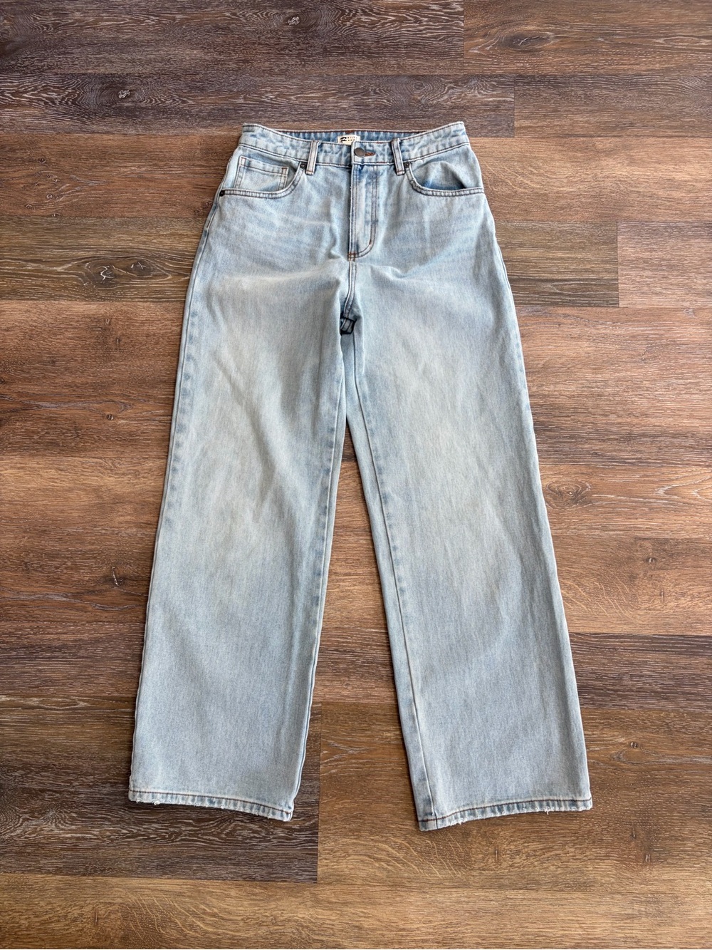 Billabong light wash, high-waisted wide-leg jeans size 28